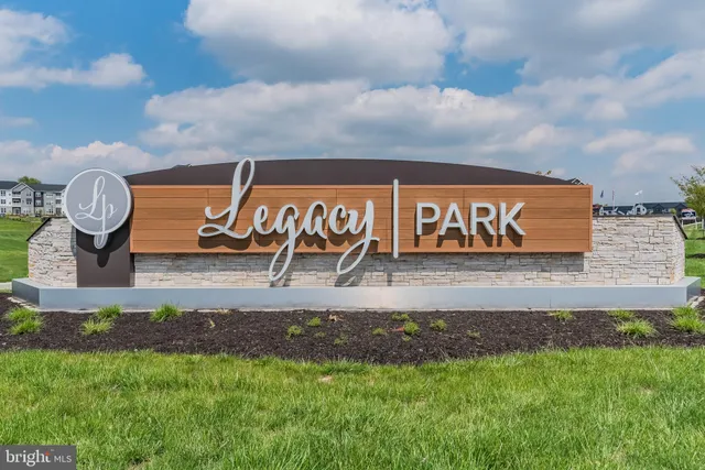 $449,900 | 122 Stickley Drive, Mechanicsburg, PA 17055