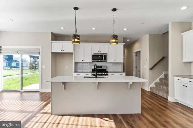 $449,900 | 122 Stickley Drive, Mechanicsburg, PA 17055