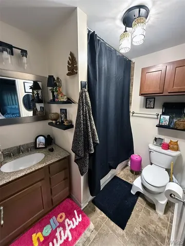 $199,000 | 811 Houston Street, Dexter, MO 63841