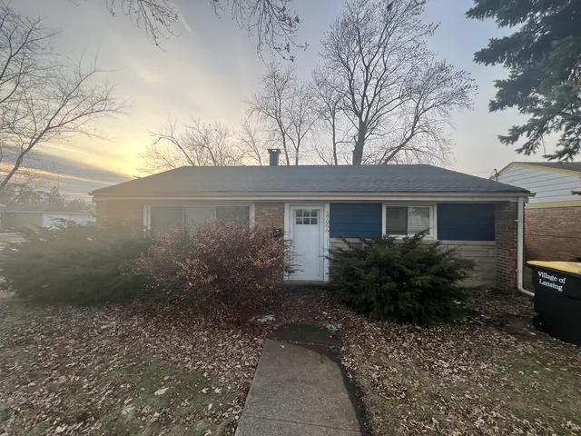 $169,900 | 17056 Burnham Avenue, Lansing, IL 60438