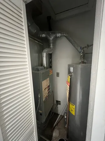 $169,900 | 17056 Burnham Avenue, Lansing, IL 60438