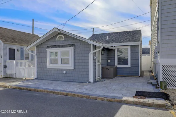 $574,900 | 12 West Rutherford Lane, Lavallette, NJ 08735