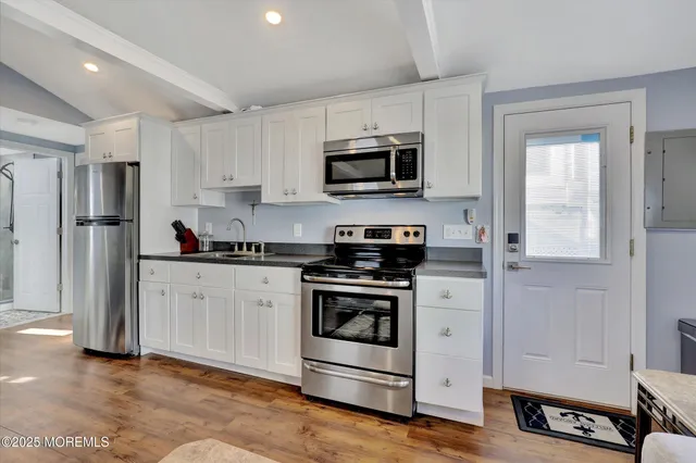 $599,900 | 12 West Rutherford Lane, Lavallette, NJ 08735