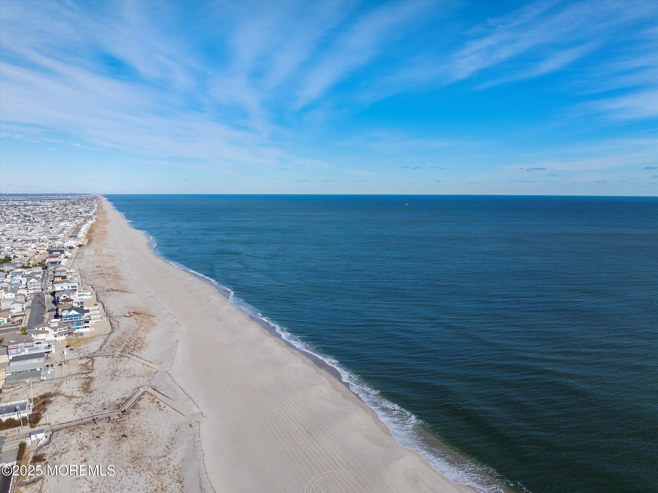 12 West Rutherford Lane Lavallette, NJ 08735 - Photo 7 of 38 44-Beach