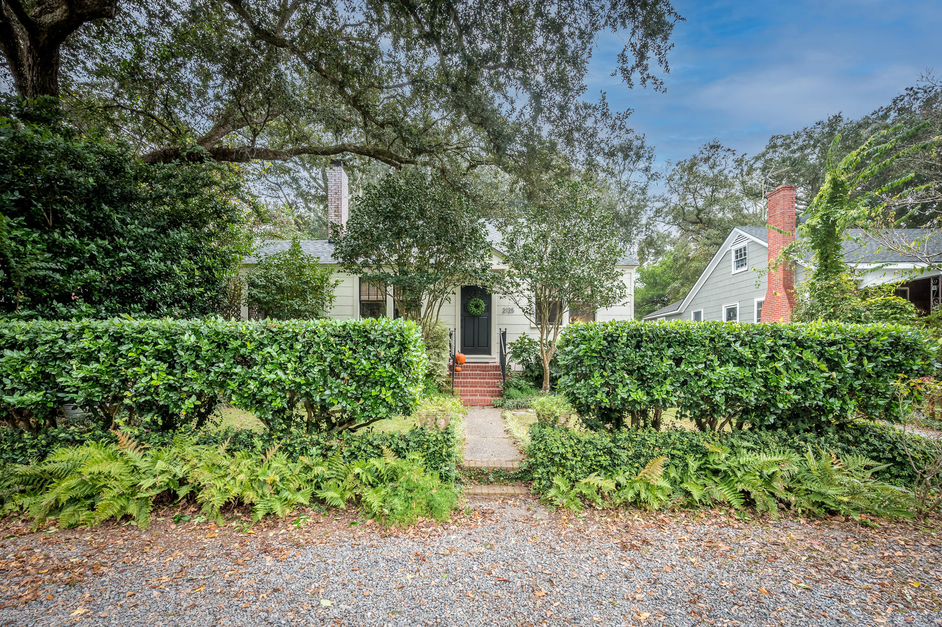 2125 Medway Road Charleston, SC 29412 - Photo 2 of 35 2125Medway-02 - Copy