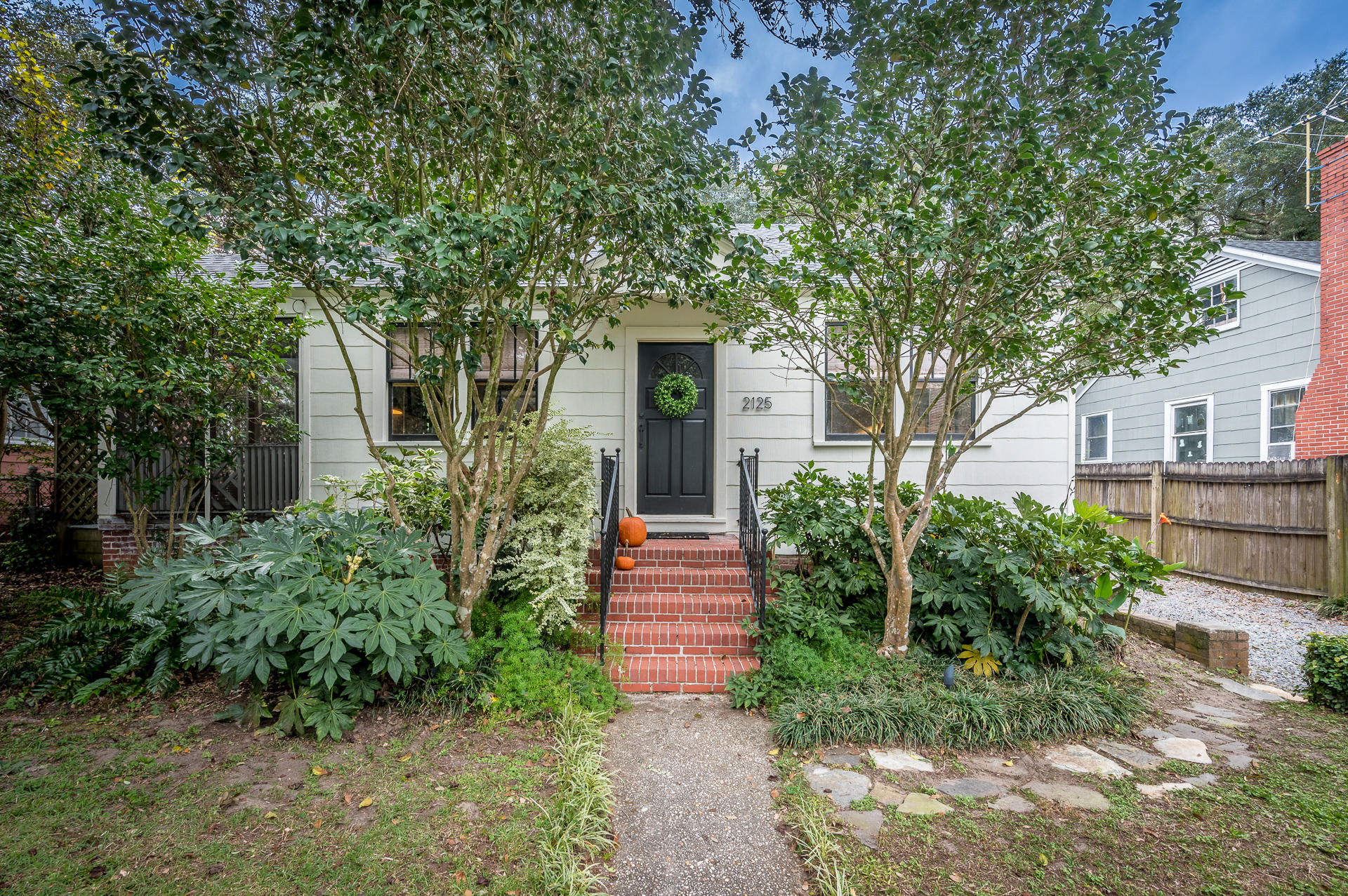 2125 Medway Road Charleston, SC 29412 - Photo 3 of 35 2125Medway-03 - Copy
