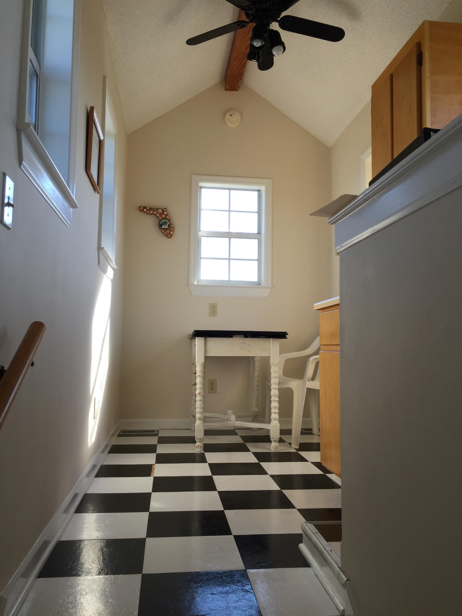 37 Cypress Hill Road Santa Rosa Beach, FL 32459 - Photo 23 of 29 Tower with sink and small fridge