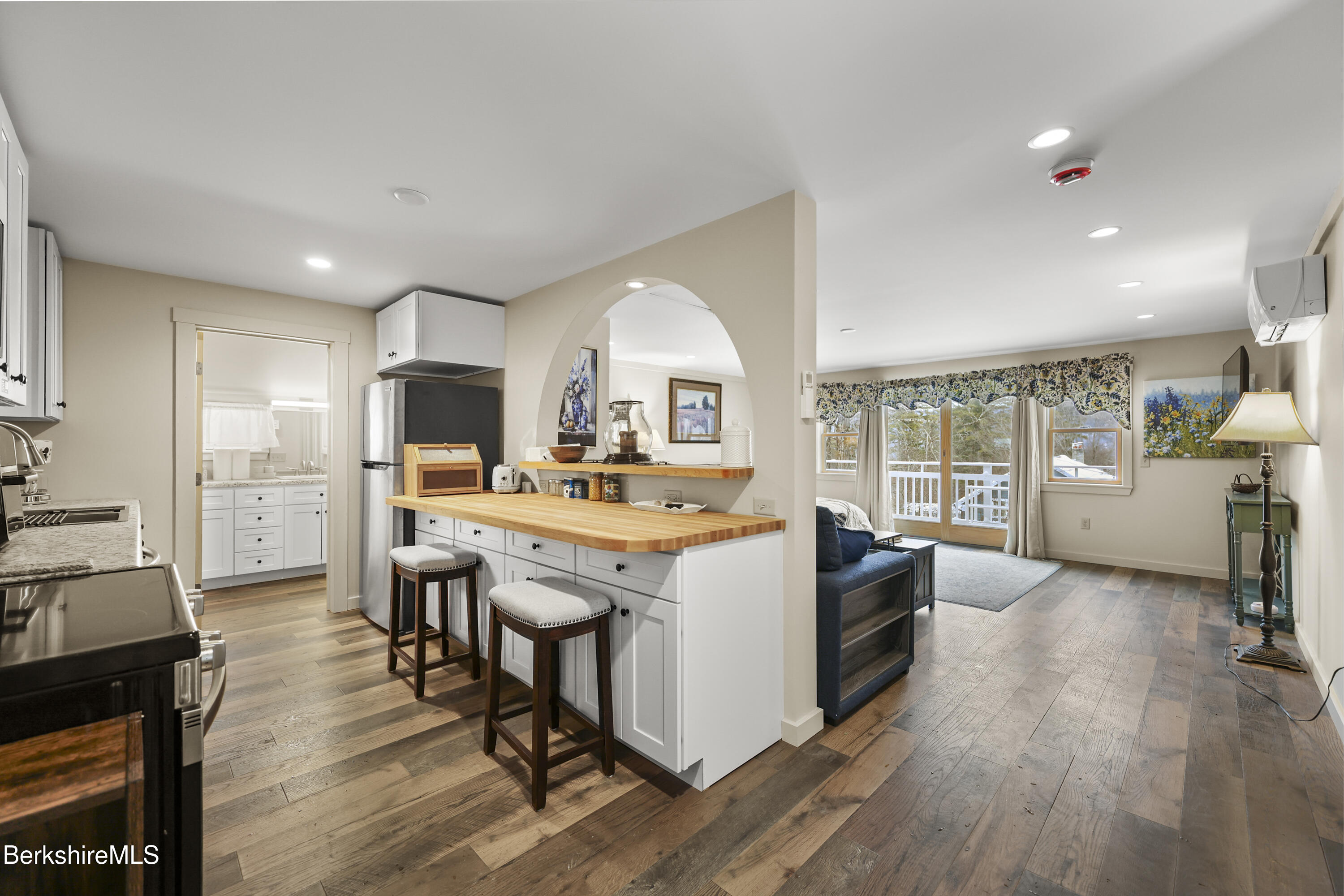 18-1 Morgan Street, Unit 1 Lenox, MA 01240 - Photo 11 of 22 11