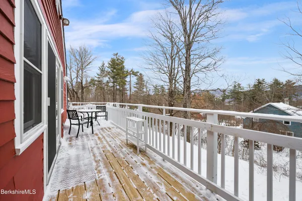 $2,300 | 18-1 Morgan Street, Unit 1, Lenox, MA 01240