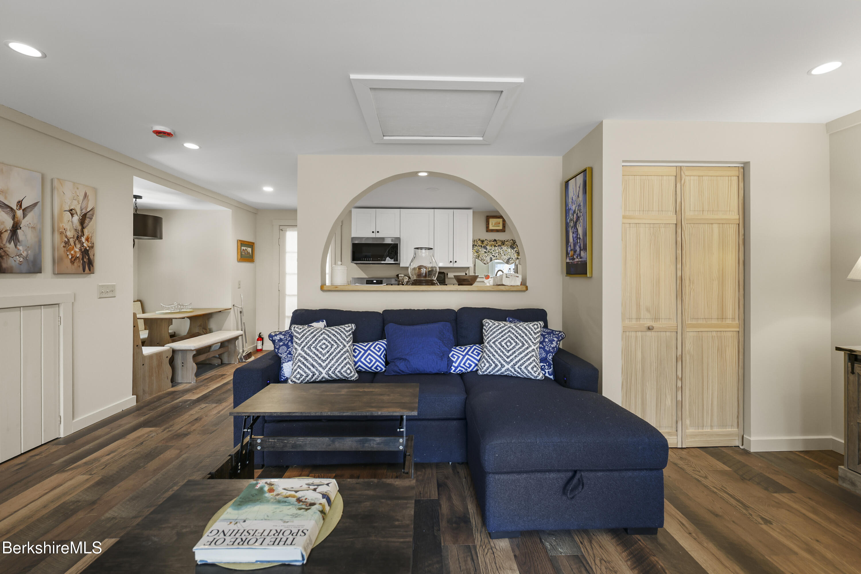 18-1 Morgan Street, Unit 1 Lenox, MA 01240 - Photo 10 of 22 10