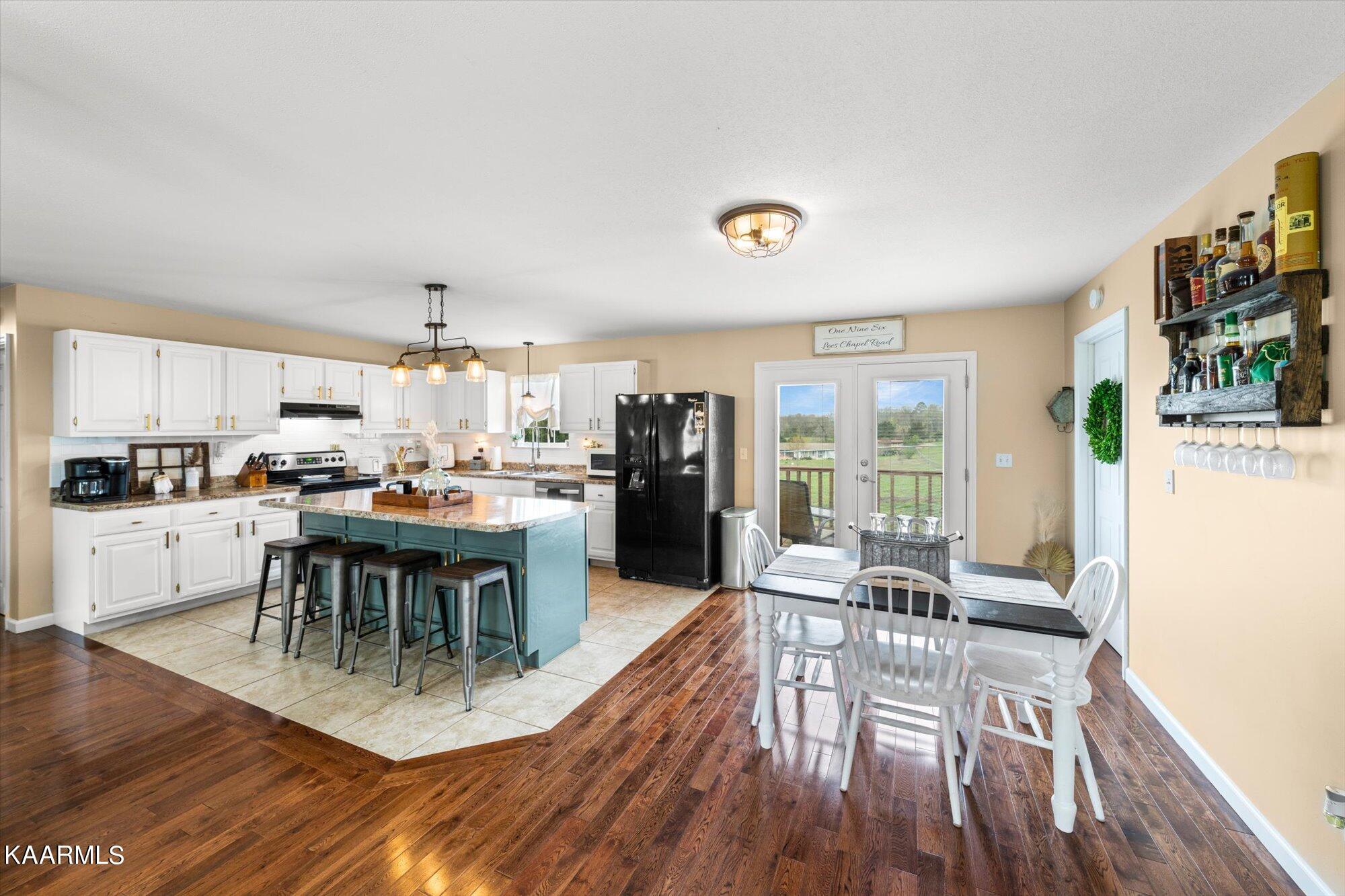 196 Lees Chapel Road Sweetwater, TN 37874 - Photo 11 of 29 11-196-Lees-Chapel-Rd-Sweetwater-TN-11