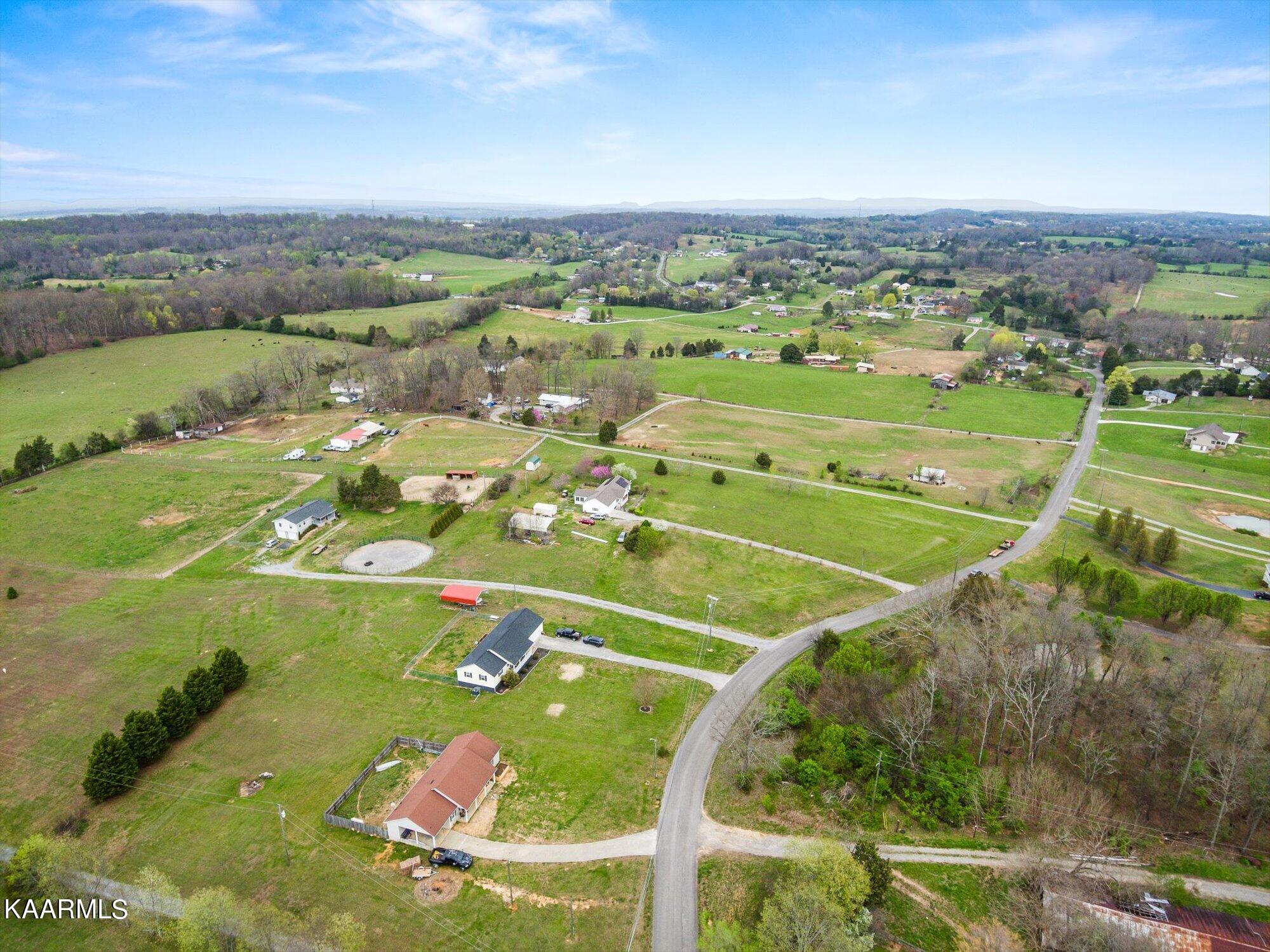 196 Lees Chapel Road Sweetwater, TN 37874 - Photo 23 of 29 23-196-Lees-Chapel-Rd-Sweetwater-TN-23