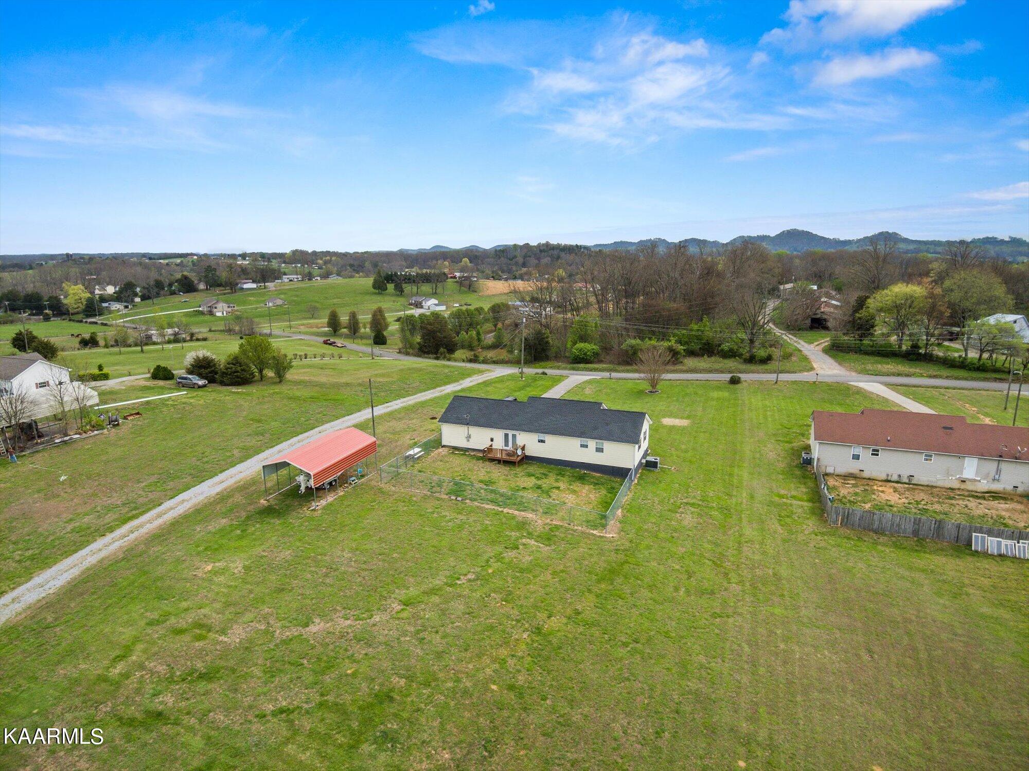 196 Lees Chapel Road Sweetwater, TN 37874 - Photo 28 of 29 28-196-Lees-Chapel-Rd-Sweetwater-TN-28