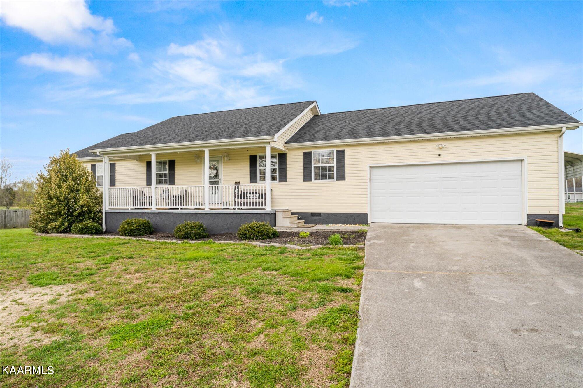 196 Lees Chapel Road Sweetwater, TN 37874 - Photo 4 of 29 04-196-Lees-Chapel-Rd-Sweetwater-TN-4