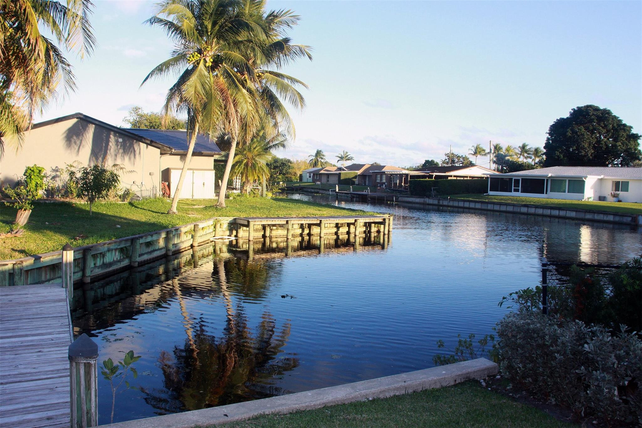 2122 Palmetto Road West Palm Beach, FL 33406 - Photo 31 of 34 Private fishing dock