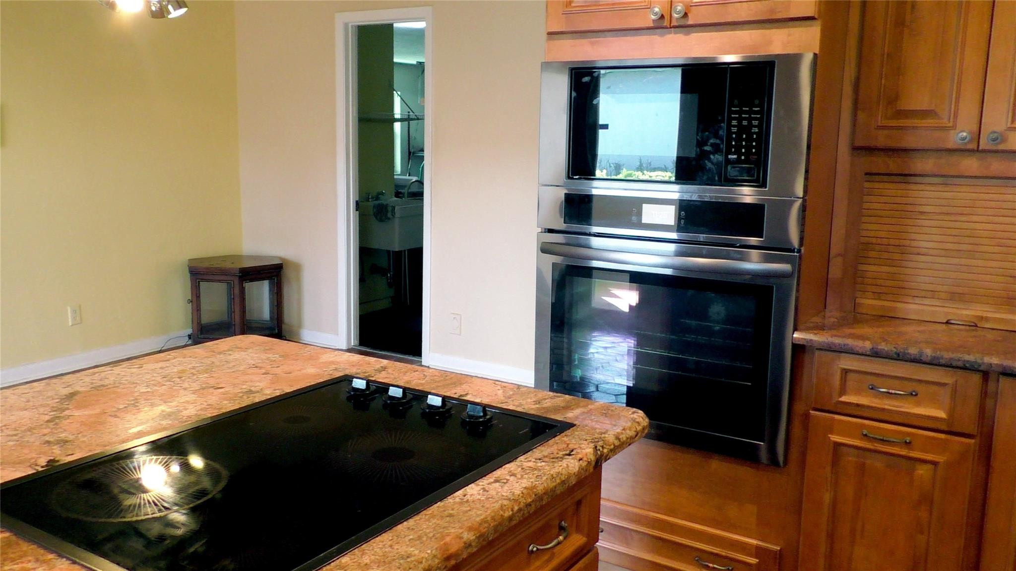 2122 Palmetto Road West Palm Beach, FL 33406 - Photo 10 of 34 Photo 10