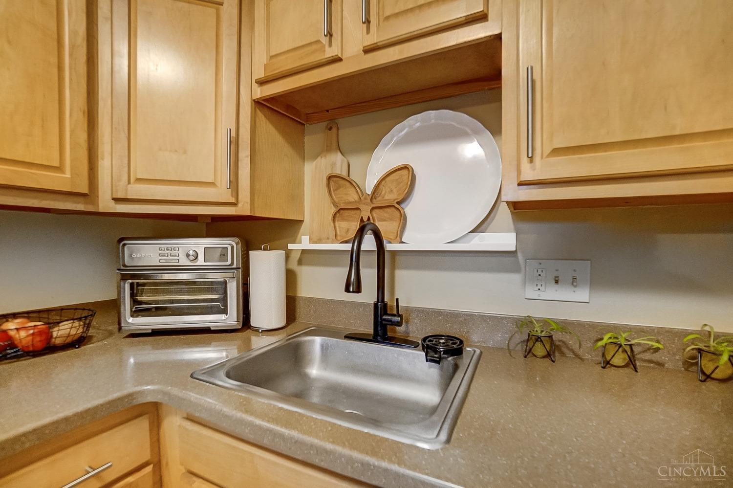 1163 Witt Road, Unit 309 Cincinnati, OH 45255 - Photo 12 of 24 Gallery Image 12