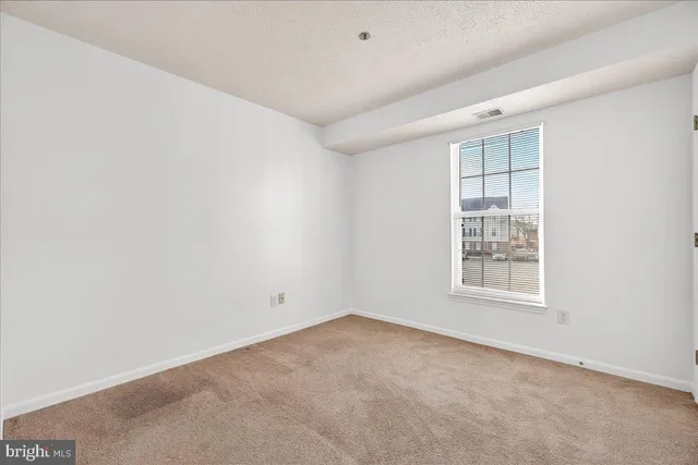 $235,000 | 615 Himes Avenue, Unit 106, Frederick, MD 21703