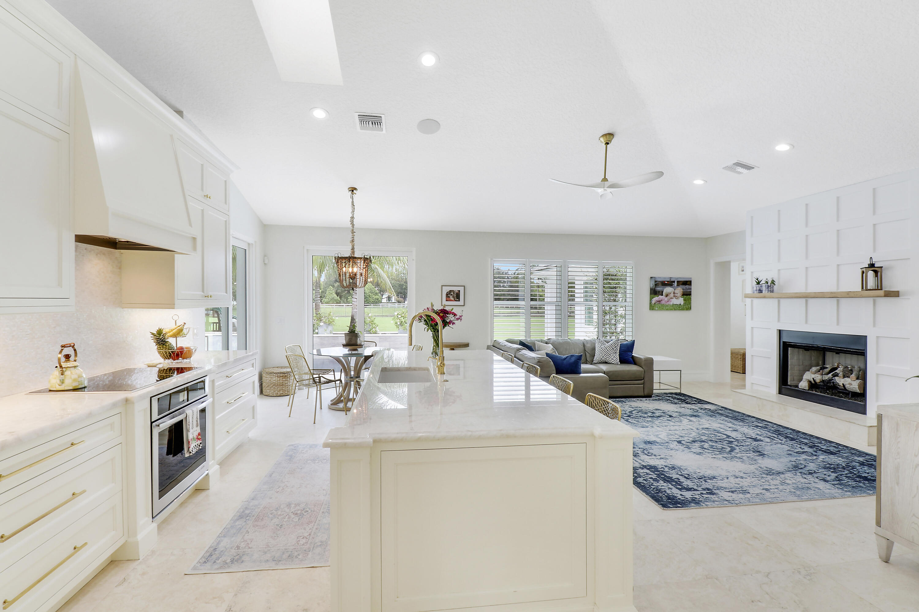 5595 Sea Biscuit Road Palm Beach Gardens, FL 33418 - Photo 16 of 77 Kitchen