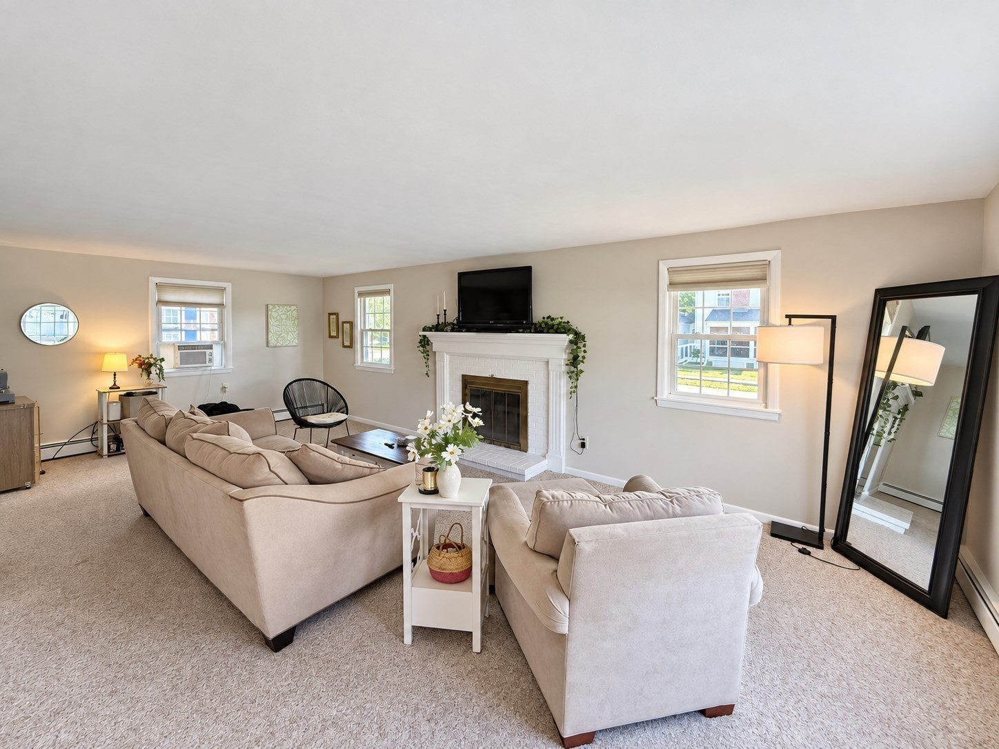 15 Puritan Road Beverly, MA 01915 - Photo 6 of 31 Gallery Image 6