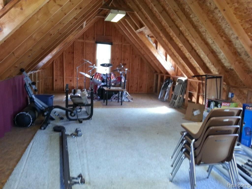 19409 Inkster Road Romulus, MI 48174 - Photo 23 of 27 LOFT.jpg