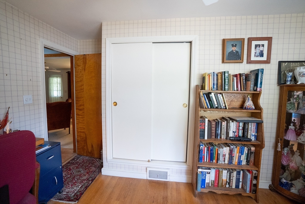 30 Gardner Road Easton, MA 02356 - Photo 15 of 41 Gallery Image 15