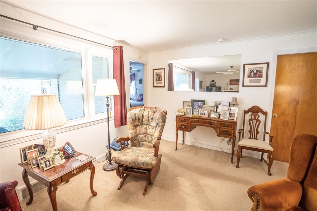 30 Gardner Road Easton, MA 02356 - Photo 5 of 41 Gallery Image 5