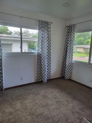 $2,300 | 550 Pent Street, Tarpon Springs, FL 34689