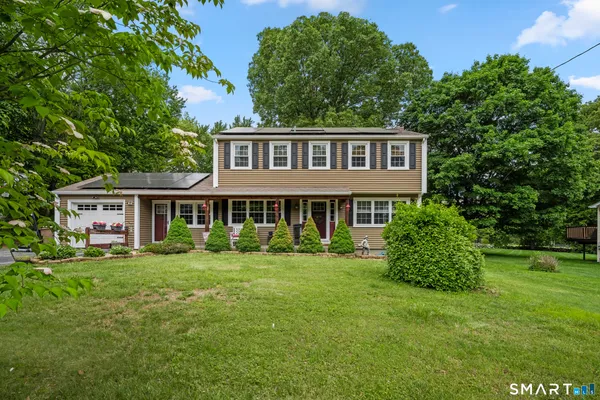 $549,000 | 9 Monticello Drive, East Lyme, CT 06333