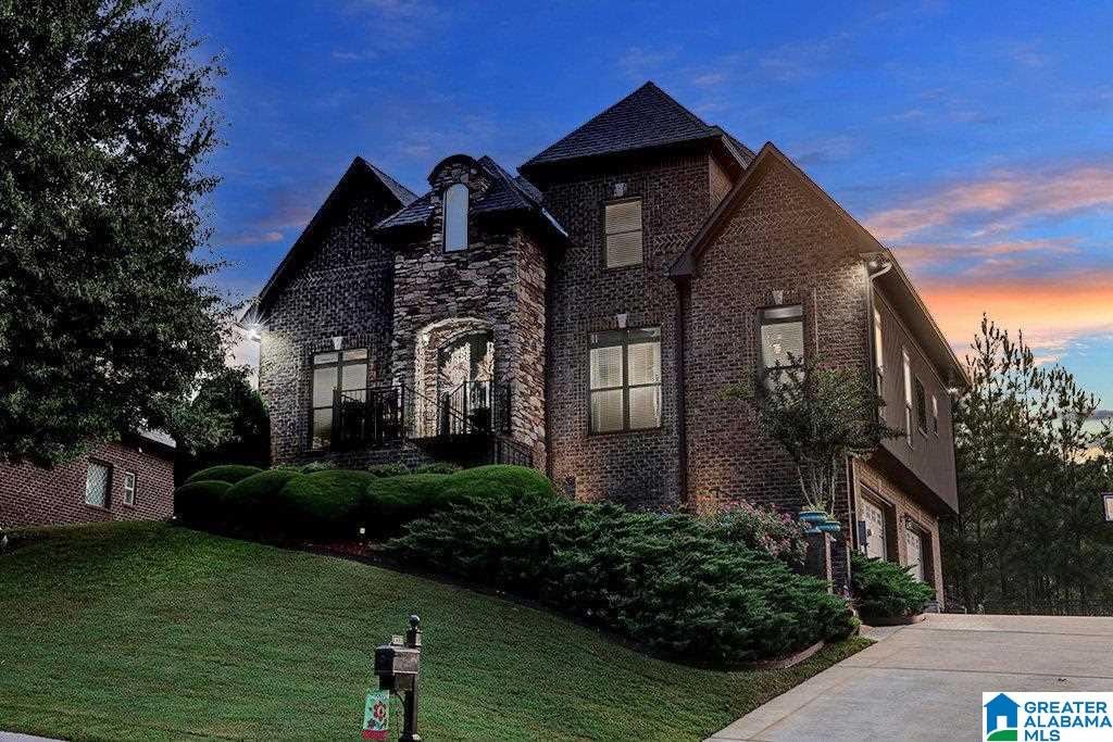 133 Lauchlin Way Pelham, AL 35124 - Photo 2 of 50 Gallery Image 2