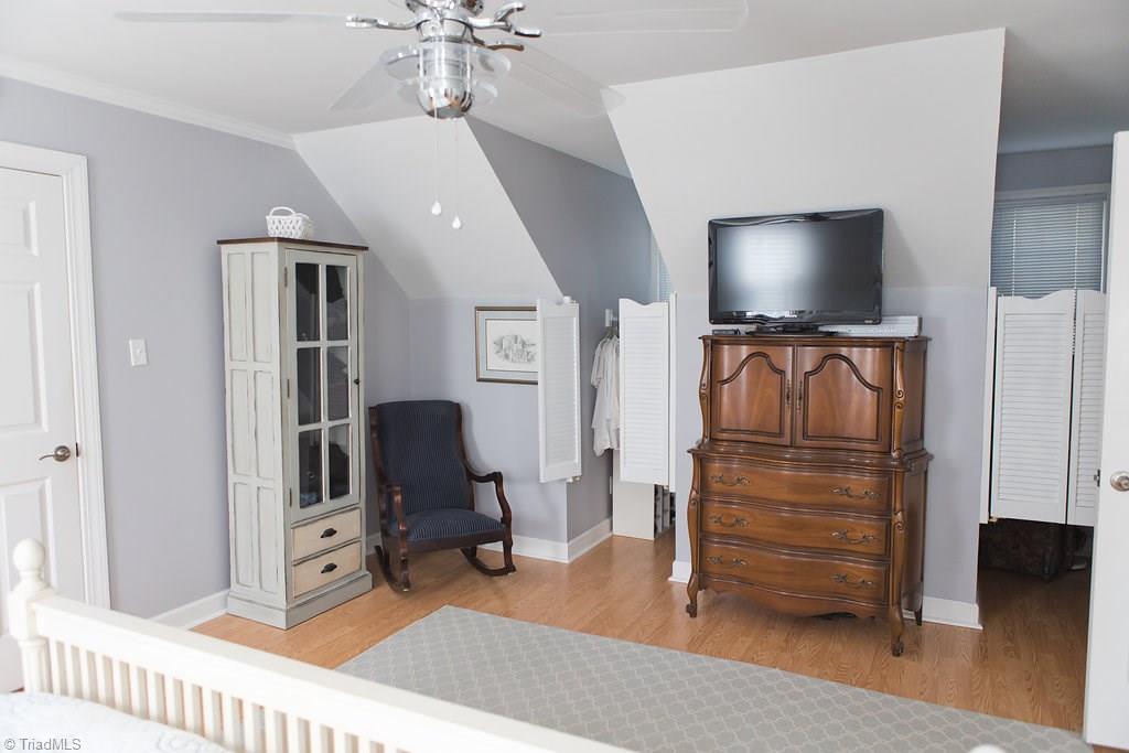 1507 Heathcliff Road High Point, NC 27262 - Photo 15 of 30 Gallery Image 15