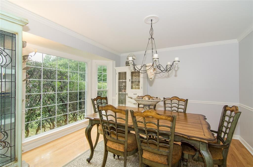 1507 Heathcliff Road High Point, NC 27262 - Photo 8 of 30 Gallery Image 8