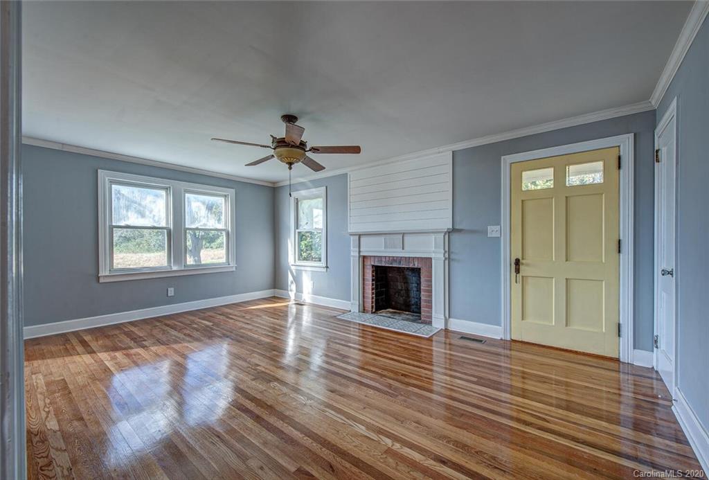 829 Alexis High Shoals Road Dallas, NC 28034 - Photo 2 of 30 Gallery Image 2