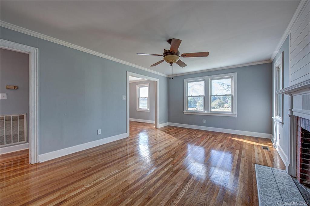 829 Alexis High Shoals Road Dallas, NC 28034 - Photo 3 of 30 Gallery Image 3