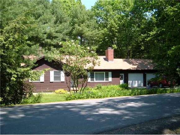 40 Oak Ridge Road Lebanon, NH 03784 - Photo 1 of 2 Gallery Image 1