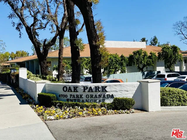 $4,500 | 4738 Park Granada, Unit 244, Calabasas, CA 91302