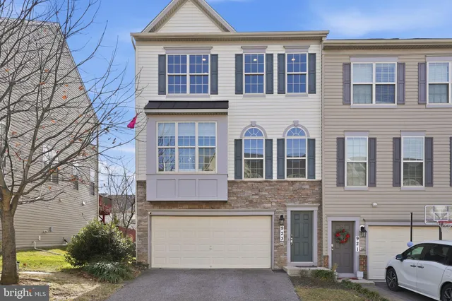 $685,000 | 923 Whitstable Boulevard, Arnold, MD 21012