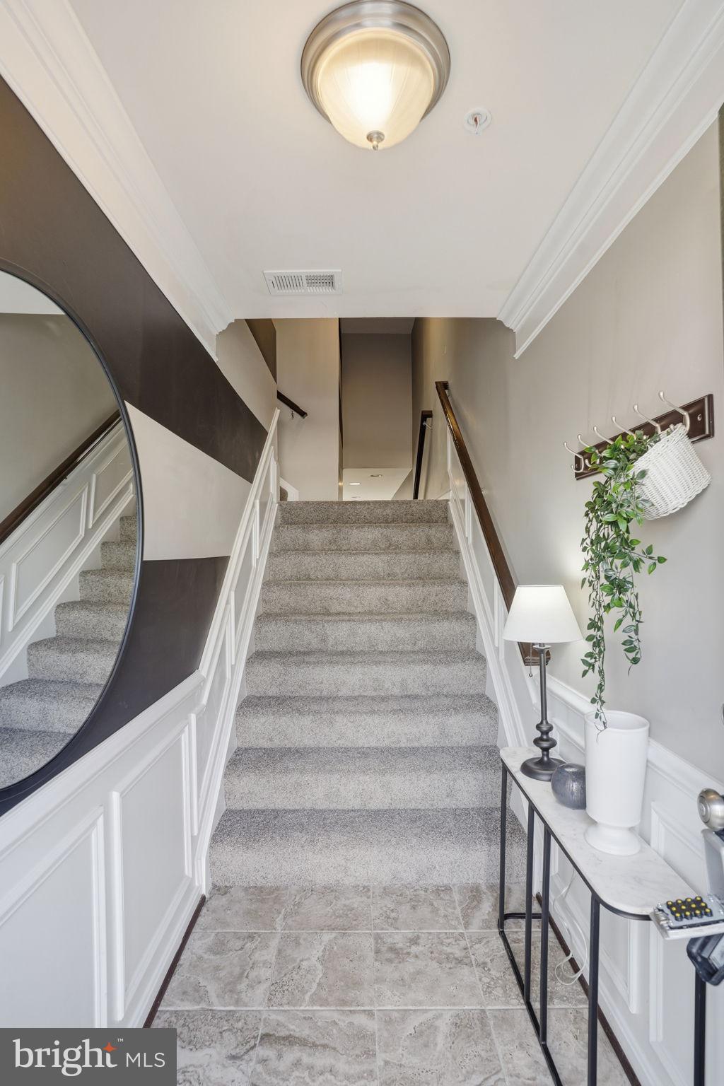 923 Whitstable Boulevard Arnold, MD 21012 - Photo 3 of 25