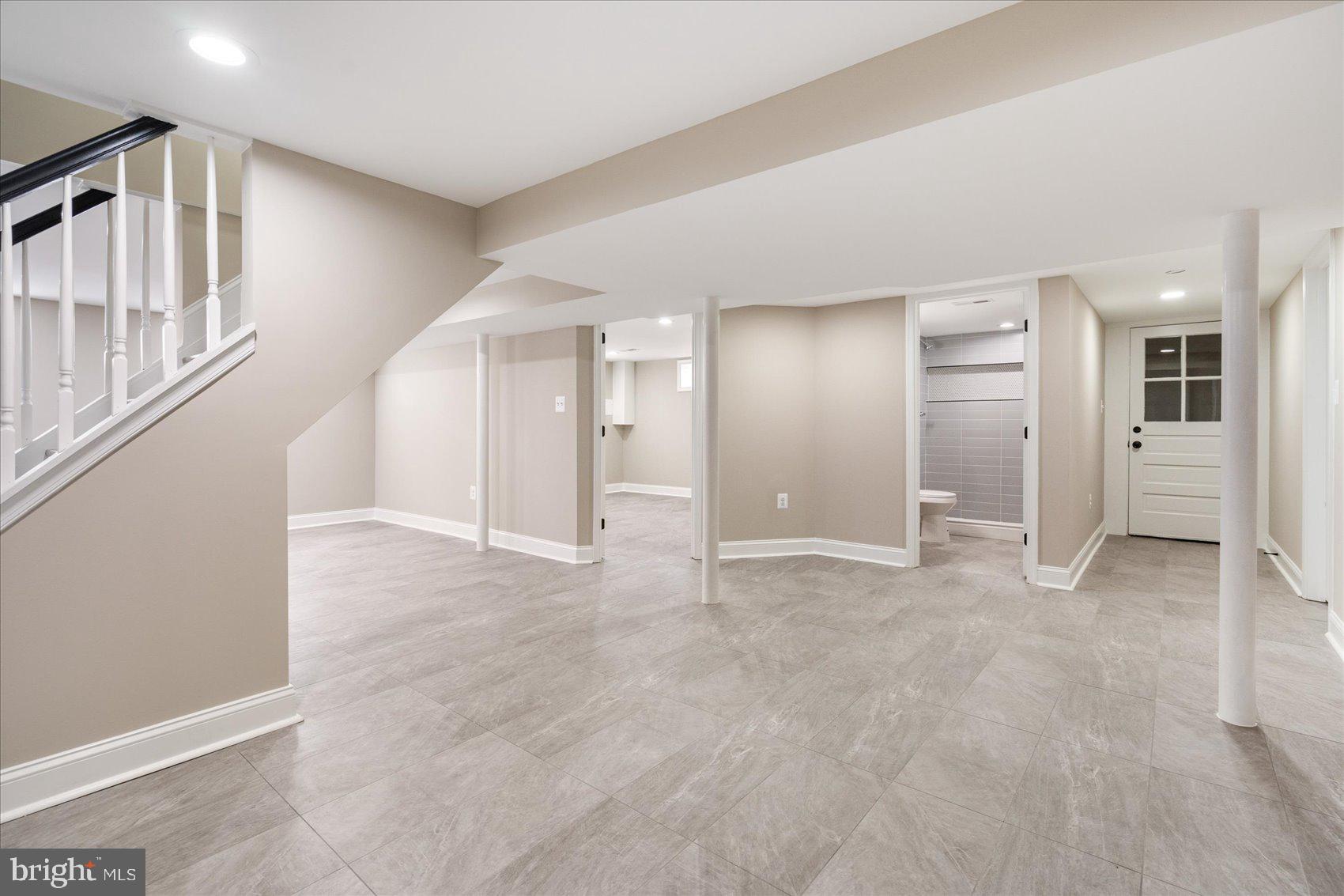 240 Carroll Road Pasadena, MD 21122 - Photo 23 of 33 Gallery Image 23