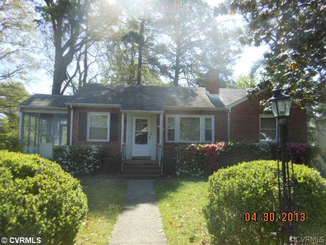 5225 Weatherford Road Richmond, VA 23224 - Photo 1 of 8 Exterior Front