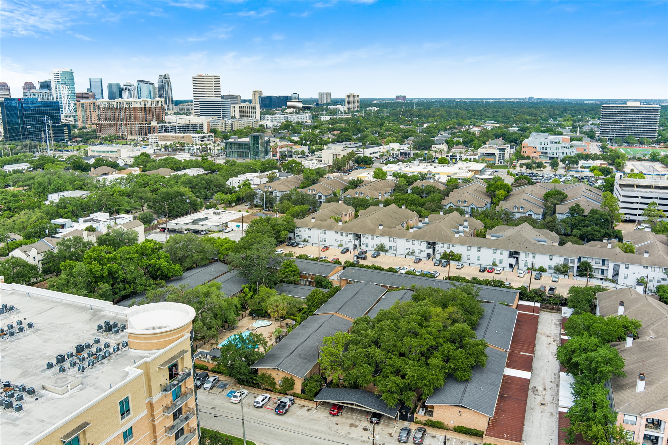 3924 West Alabama Street, Unit 4 Houston, TX 77027 - Photo 24 of 32 Foresters Bend is so convienant to shopping, medical offices and all major highways.