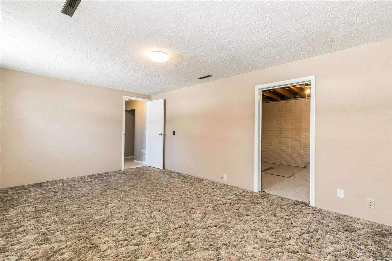3215 Bramble Road Southwest Cedar Rapids, IA 52404 - Photo 19 of 24 Gallery Image 19