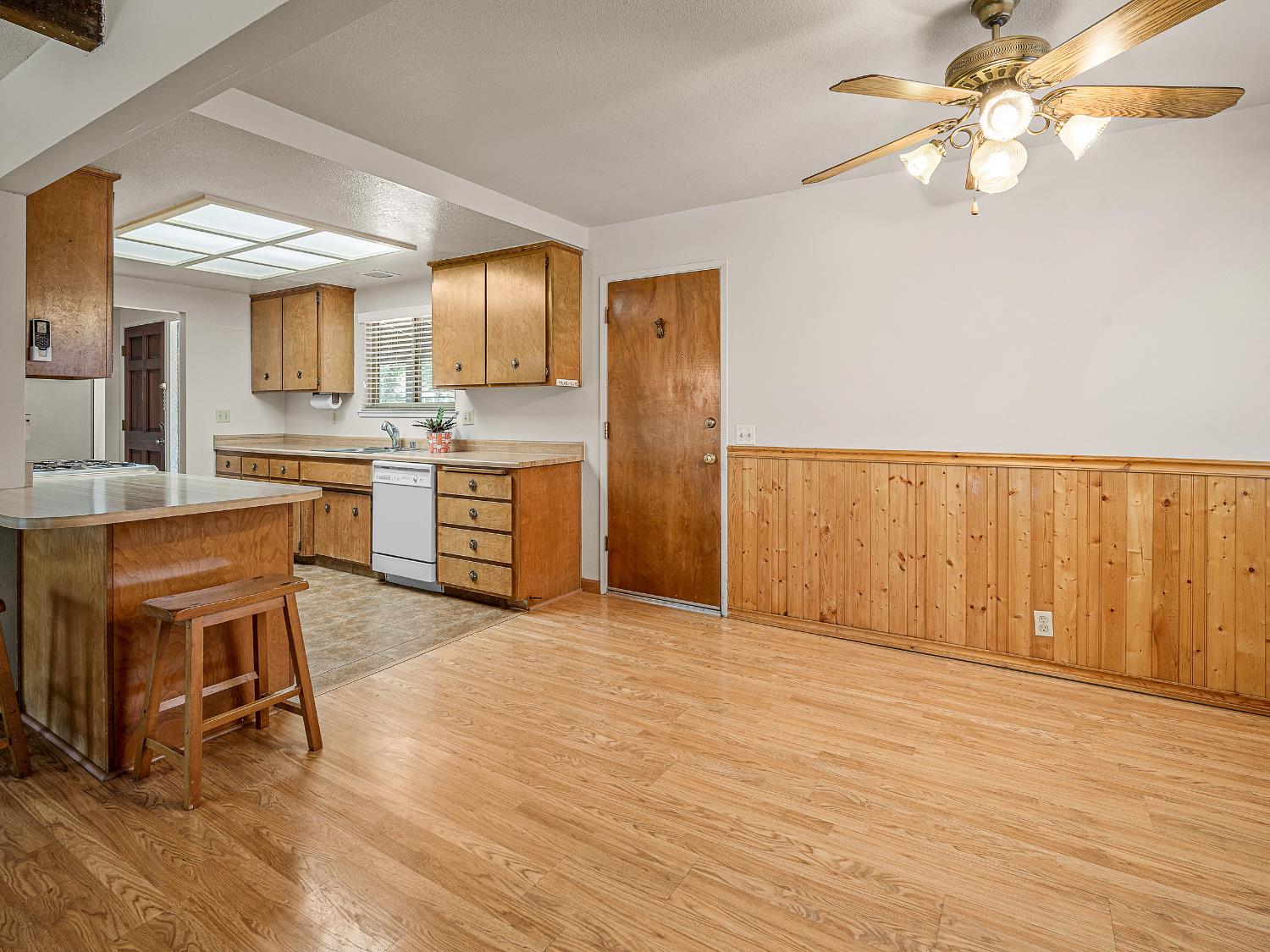 3591 Cambridge Road Cameron Park, CA 95682 - Photo 9 of 22