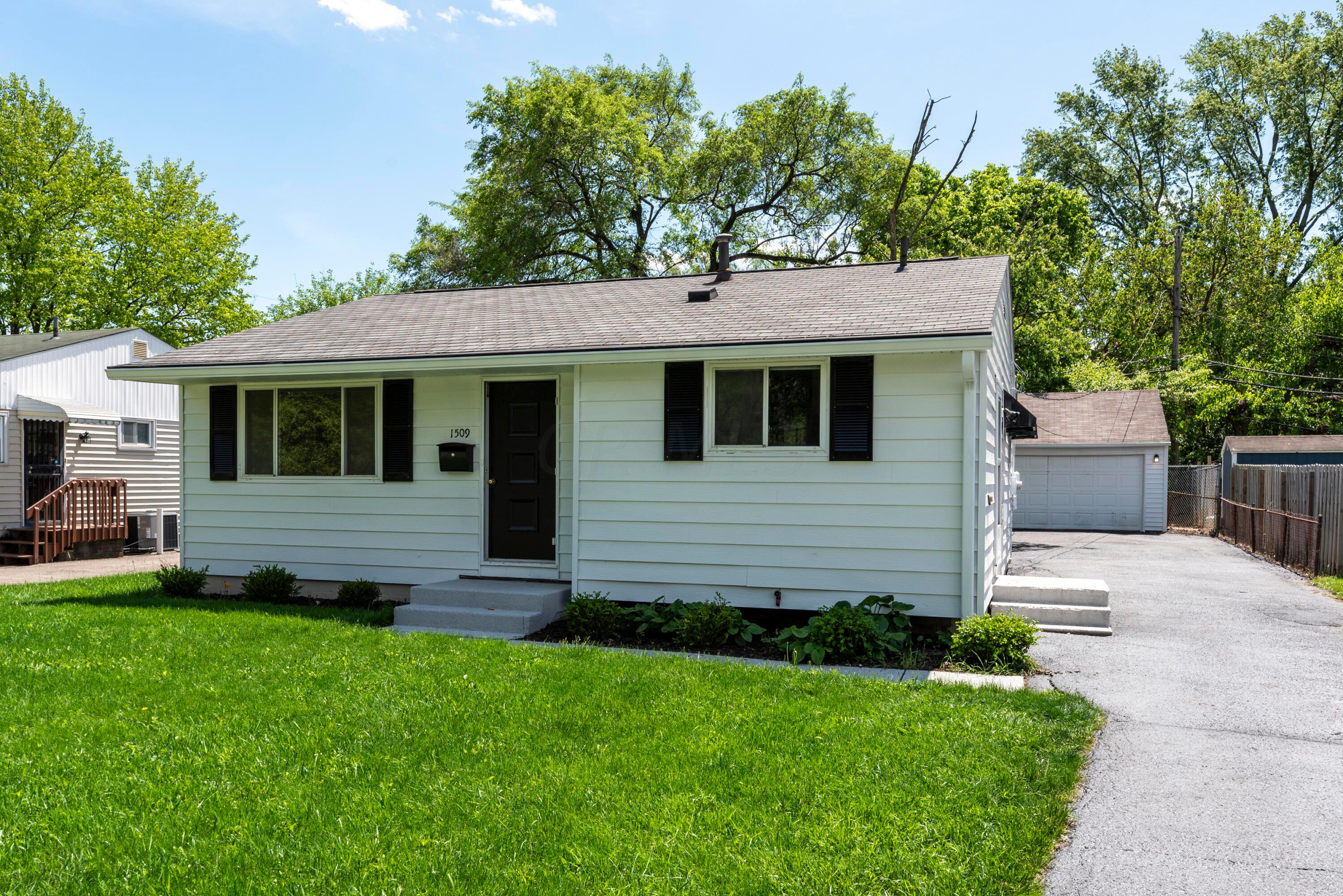 1509 Moler Road Columbus, OH 43207 - Photo 1 of 43 Front