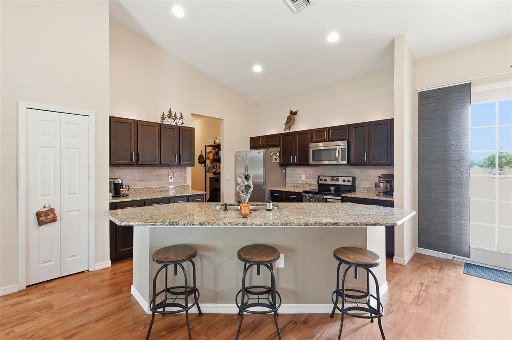 6104 Spencer Parrish Road Parrish, FL 34219 - Photo 15 of 51 Gallery Image 15