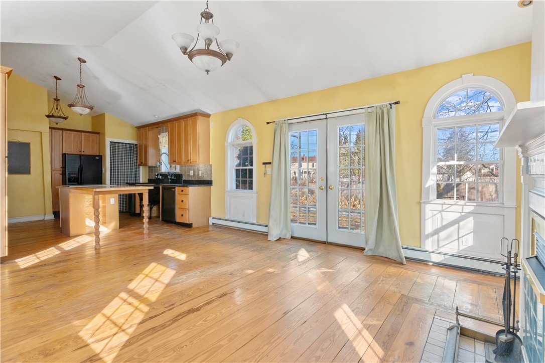 4204 Post Road Warwick, RI 02818 - Photo 15 of 26