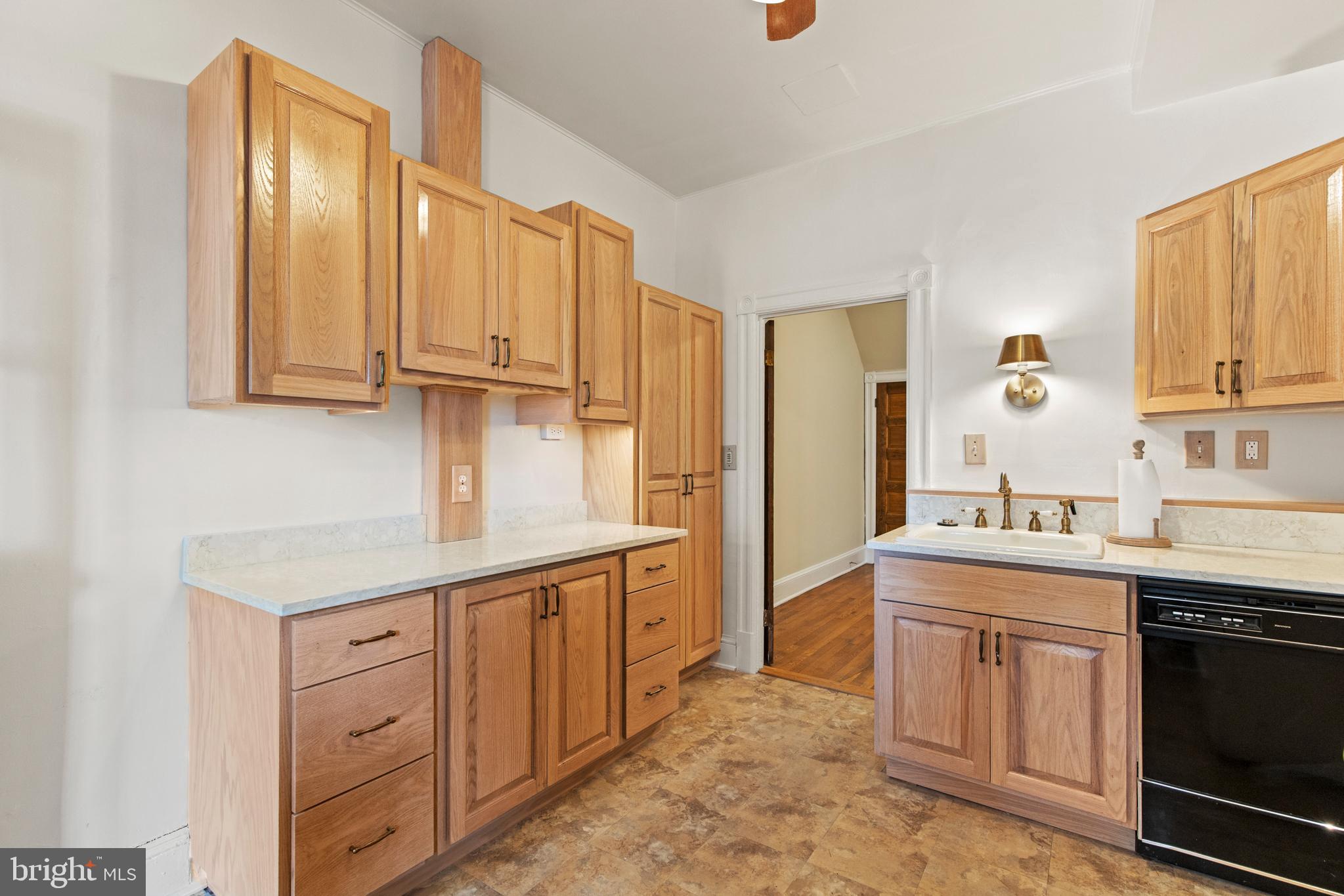 413 K Street Northeast Washington, DC 20002 - Photo 7 of 20 Gallery Image 7