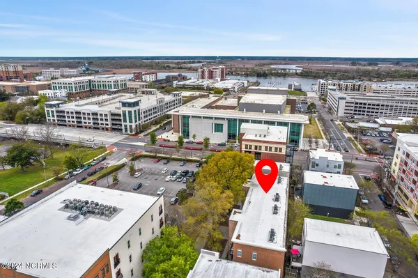 $2,051 | 715 North 4th Street, Unit 101, Wilmington, NC 28401