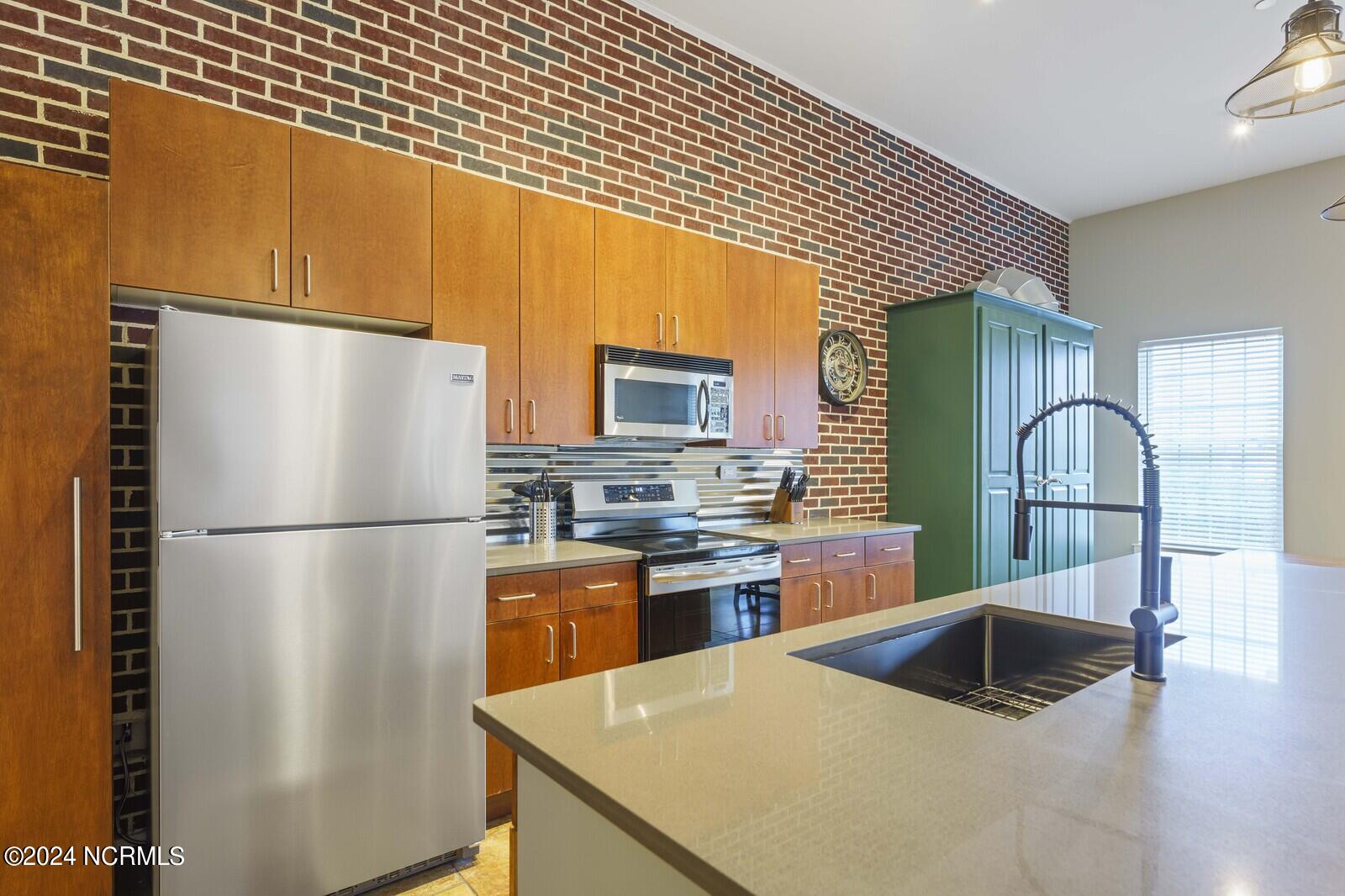 715 North 4th Street, Unit 101 Wilmington, NC 28401 - Photo 10 of 30 20_cbre47523_Kenny_Onufrock_mls