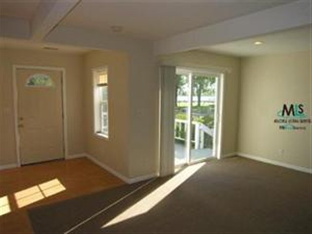 9287 River Road, Unit 8 Algonac, MI 48001 - Photo 10 of 15 31127484-9.JPG